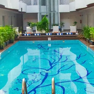 In Fashion & (adults Only) Hotel