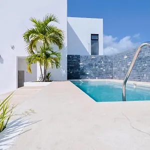 Arkana 9 Playa del Carmen